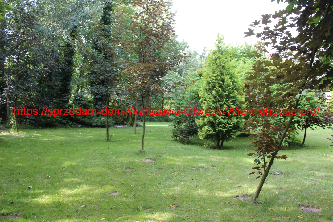 maison à vendre Varsovie, près d'Otwock Wielki, lac Rokola, commune de Karczew (32km) sur un terrain phénoménal dans la zone tampon NATURA-2000, sur une pente, avec un jardin paysager de 16 ans